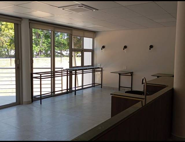BUSINESS PROPERTY TO RENT IN MENLO PARK